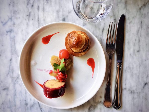 How to Prepare an Authentic Mexican Carnitas with Tender Pork and Crispy Edges?